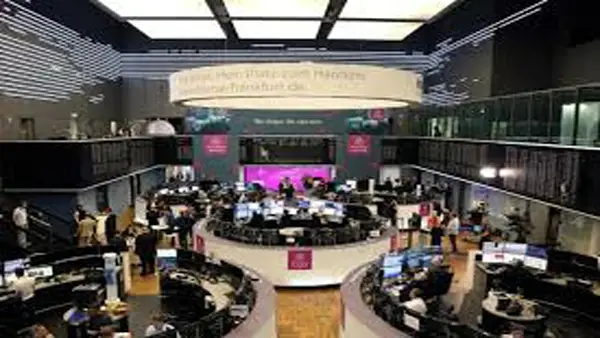 ارتفاع طفيف للأسهم الأوروبية بدعم قطاع التعدين بعد اندماج أنجلو أمريكان وتيك ريسورسز