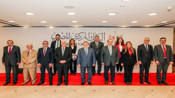 البنك المركزي والتعليم العالي يطلقان بروتوكولات لدعم الطلاب غير القادرين والمتضررين من توقف المعونة الأمريكية
