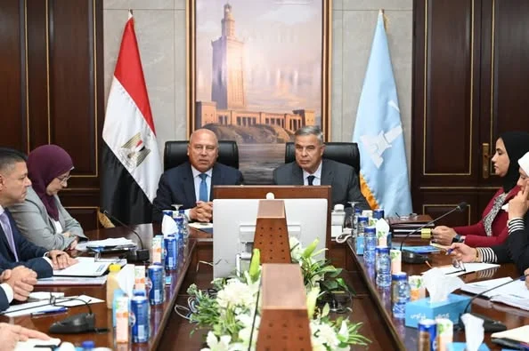 الحكومة تطلق مبادرة لإحياء 6 آلاف مصنع متعثر بمشاركة البنوك الثلاثاء المقبل