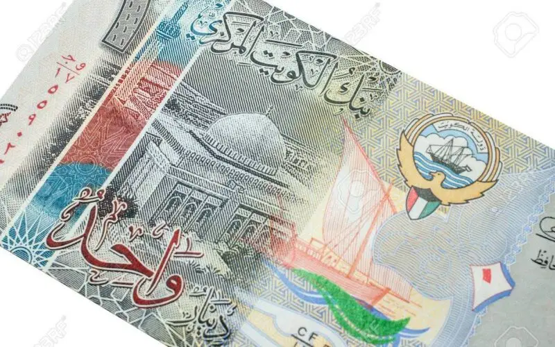 تراجع طفيف للدينار الكويتي أمام الجنيه واستقرار نسبي في أسعار البيع ببنوك مصر