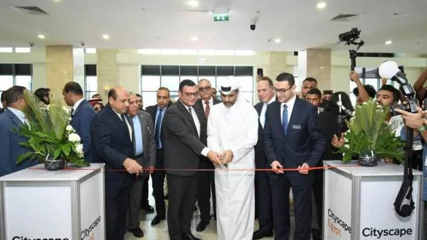 وزير الإسكان يفتتح النسخة الرابعة عشرة من سيتي سكيب مصر ويؤكد: استقرار السوق ضمانة لنجاح الاستثمارات العقارية