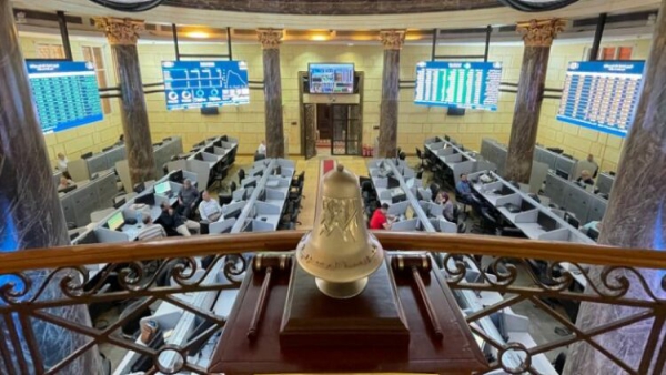 تباين أداء البورصة وتوقعات بانتعاش الأسهم الصغيرة والمتوسطة مع استمرار المسار العرضي