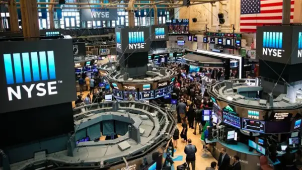 ستاندرد آند بورز 500 تواصل صعودها القياسي وترتفع بنسبة 0.6% في تعاملات الأربعاء