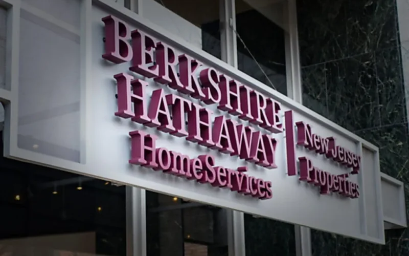 انتعاش قياسي في أرباح «بيركشاير هاثاواي» وتضخم غير مسبوق في السيولة