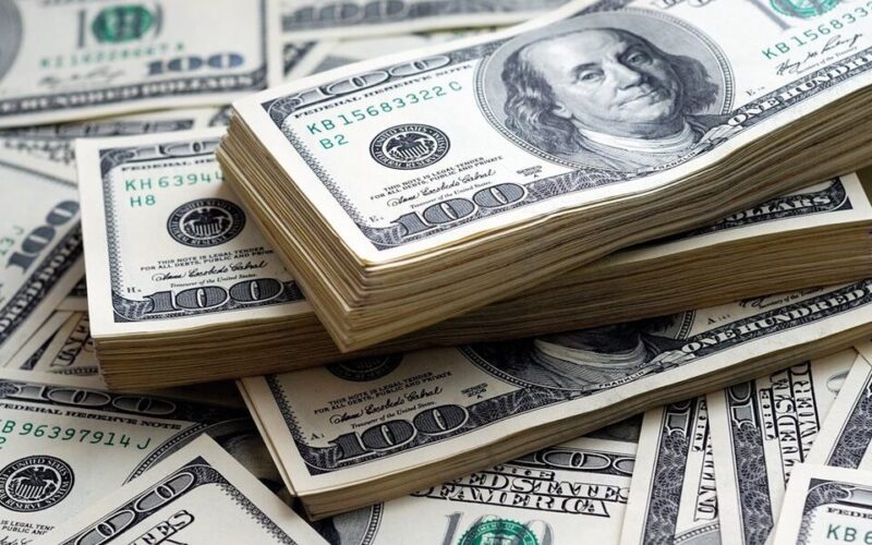 استقرار سعر الدولار أمام الجنيه المصري خلال عطلة الخميس