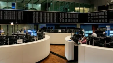 الأسهم الأوروبية تنهي تداولات الجمعة على تراجع مع تصاعد الاهتمام بملف جرينلاند