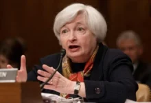 جانيت يلين تحذر من تهديد استقلالية الاحتياطي الفيدرالي بعد التحقيق مع باول