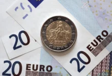 ارتفاع اليورو أمام الجنيه في ختام تعاملات الأحد