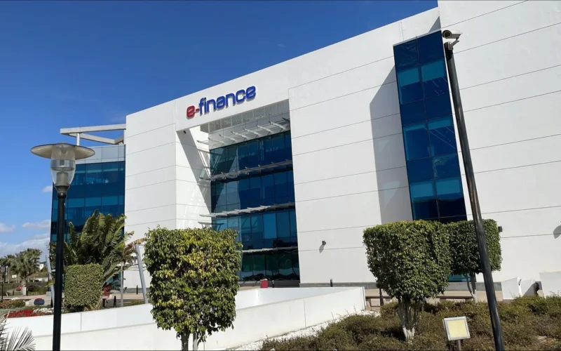 عمومية إي فاينانس تعتمد توزيع أرباح نقدية بواقع 12 قرشًا للسهم