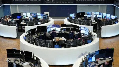 تراجع الأسهم الأوروبية مع تصاعد التوترات وبدء الحصار الأمريكي لمضيق هرمز