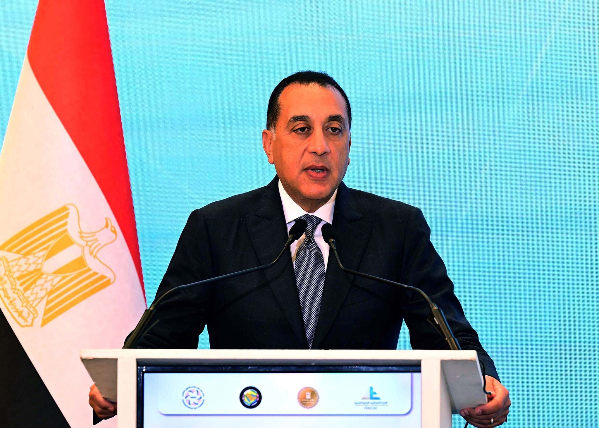 رئيس الوزراء: تبسيط تأسيس الشركات وتطوير تشريعات الاستثمار لتعزيز جاذبية السوق المصري