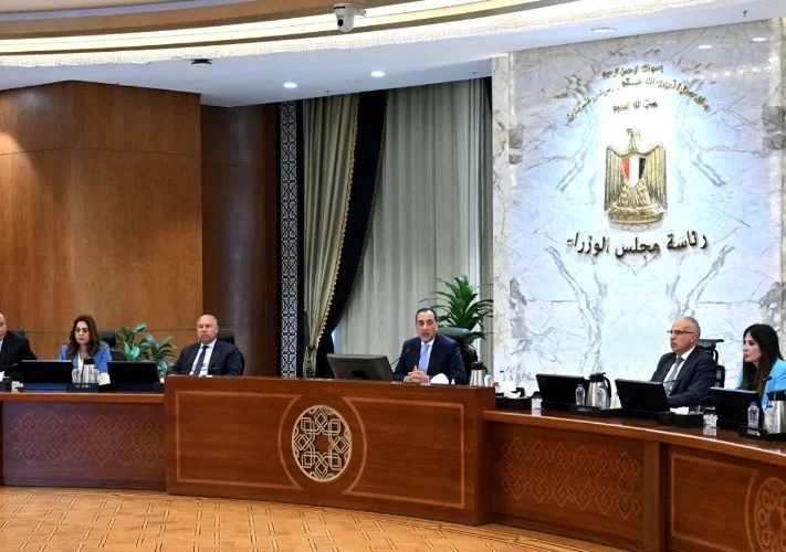 متابعة مشروعي رأس الحكمة وشمس الحكمة بالساحل الشمالي رئيس الوزراء يؤكد دفع معدلات التنفيذ وتعظيم العائد التنموي