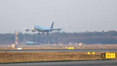 وكالة الطاقة الدولية تحذر من نقص وقود الطائرات في أوروبا خلال 6 أسابيع وسط أزمة إمدادات