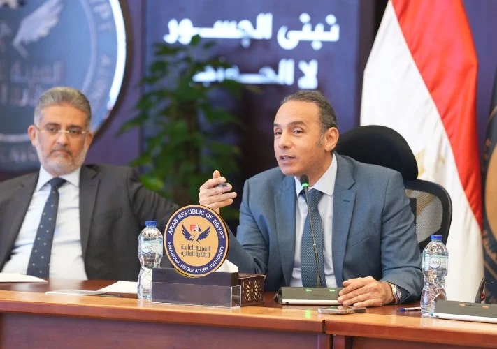 الرقابة المالية تبحث مع الخبراء الاكتواريين خطط تطوير المهنة وزيادة الكوادر المتخصصة