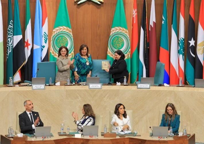 لاجارد: تمكين المرأة اقتصاديًا ركيزة أساسية لتعزيز النمو ورفع الإنتاجية العالمية