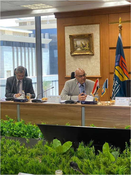 صندوق التنمية الحضرية يناقش خطوات المرحلة المقبلة لمشروع تطوير البنية التحتية بالمناطق الحضرية