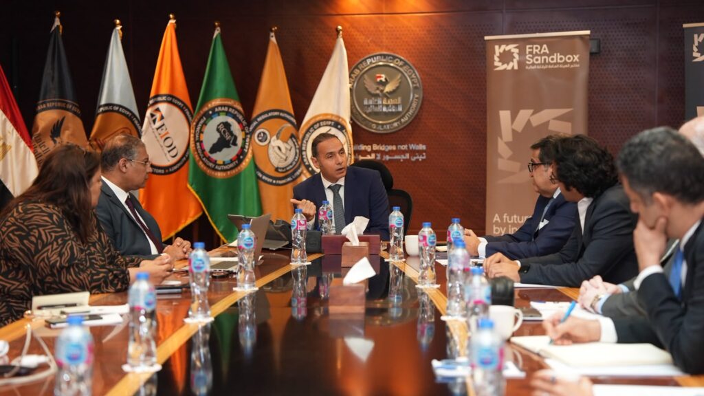 د. إسلام عزام: المختبر التنظيمي منصة متكاملة لدعم الابتكار واختبار الحلول التكنولوجية في الأنشطة المالية غير المصرفية