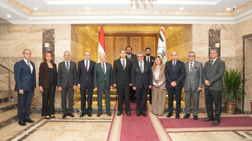 الرقابة المالية والمركزي للمحاسبات يوقعان مذكرة تعاون لتعزيز التكامل الرقابي ودعم رؤية مصر 2030