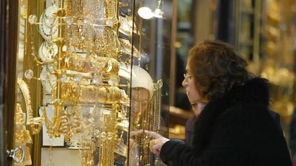 ارتفاع أسعار الذهب في سوريا اليوم وسط دعم عالمي للمعدن الأصفر