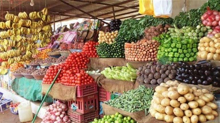 تراجع أسعار الخضروات والفاكهة في الأسواق اليوم بسوق العبور
