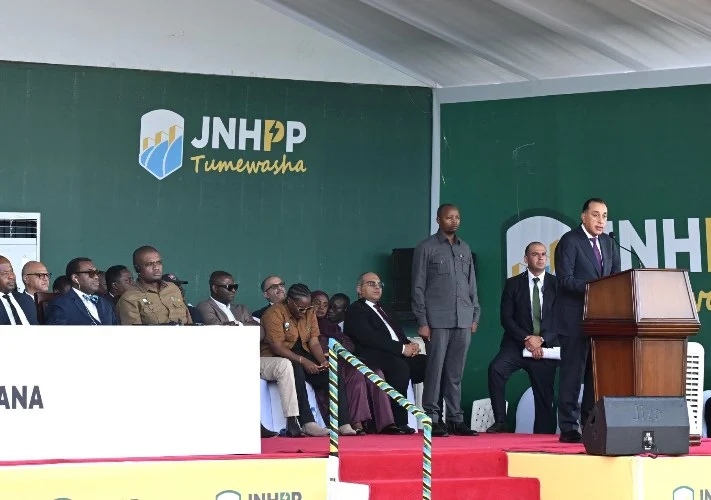 مدبولي: مشروع جوليوس نيريري يجسد القدرات والخبرات المصرية في تنفيذ المشروعات الكبرى