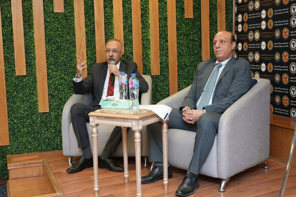 الرقابة المالية تدرب العاملين بالجهاز المركزي للتعبئة العامة والإحصاء على تحليل البيانات المالية